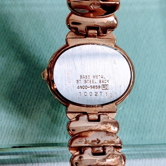 🌹💛VINTAGE ROSE GOLD WATCH💛🌹 - Picture 6 of 7